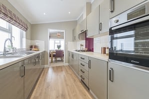 Willow Park Luxury Lodges Evesham park homes for sale
