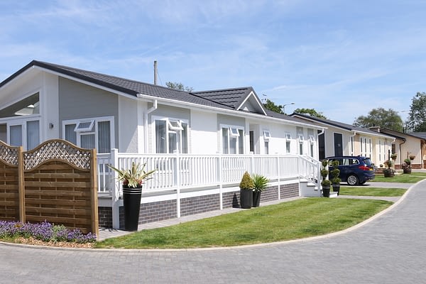 Willow Park Luxury Lodges Bidford on Avon park homes for sale